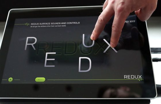 Google купил стартап, разработавший технологию превращения экранов в динамики