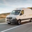 Mercedes-Benz Sprinter — рабочая лошадка с нюансами и особенности подбора запчастей